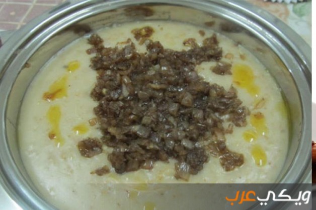 مغفل غامض الجسيمات  طريقة عمل جريش بالدجاج والحليب - ويكي عرب